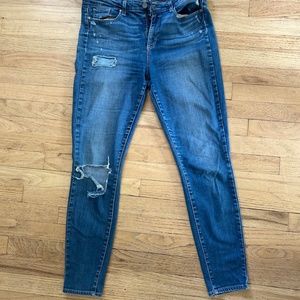 Paige Denim Hoxton Ultra Skinny 30